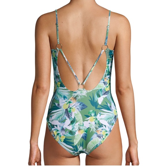 Tropical paradise one-piece swimsuit from Vigoss. - Picture 4 of 10
